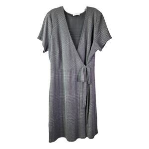Gilli Wrap Dress Womens Size 1X Gray Knit Plaid Short Sleeves Stretch V-Neck‎